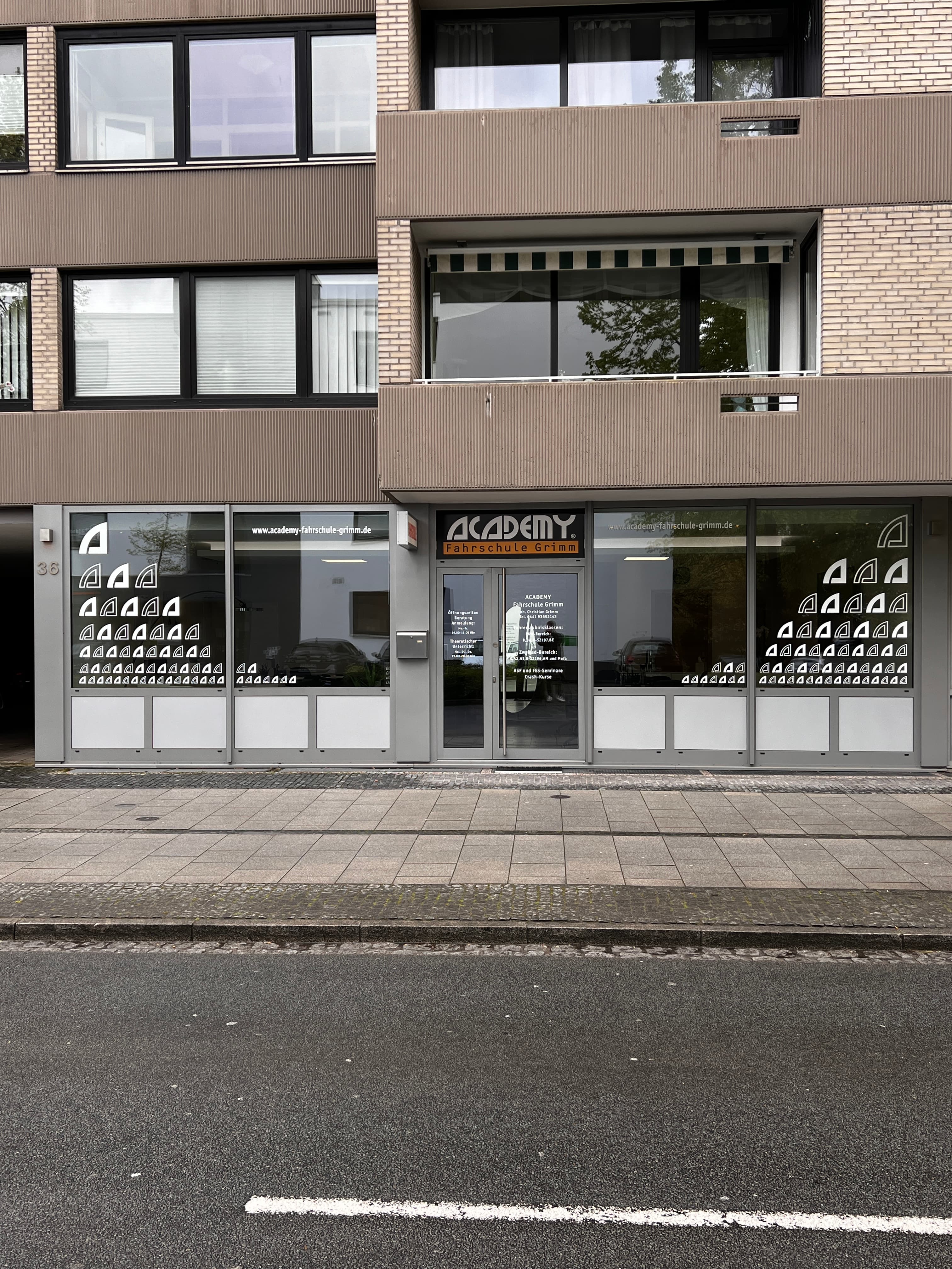 Oldenburg-Theaterwall.36